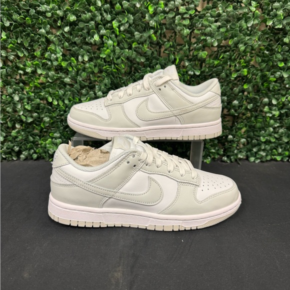 Nike Shoes - Nike Dunk Low Shoes - W7